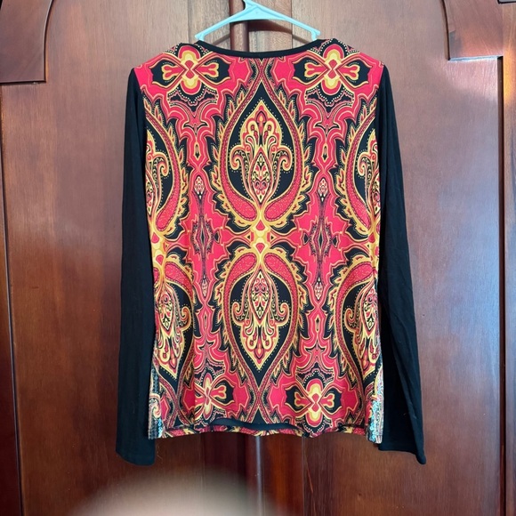 Solo Moda Sequine Front Colorful Patterned Long Sleeve Top Size S/P - Picture 6 of 8